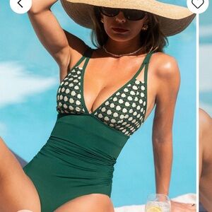 Cupshe Green and White Checkered One Piece Swimsuit